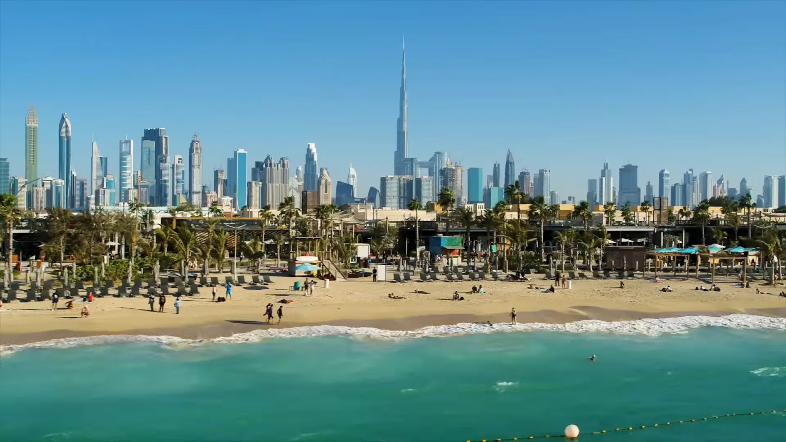 Top 15 UNFORGETTABLE Things to Do in Dubai: From Desert Safaris to Futuristic Marvels